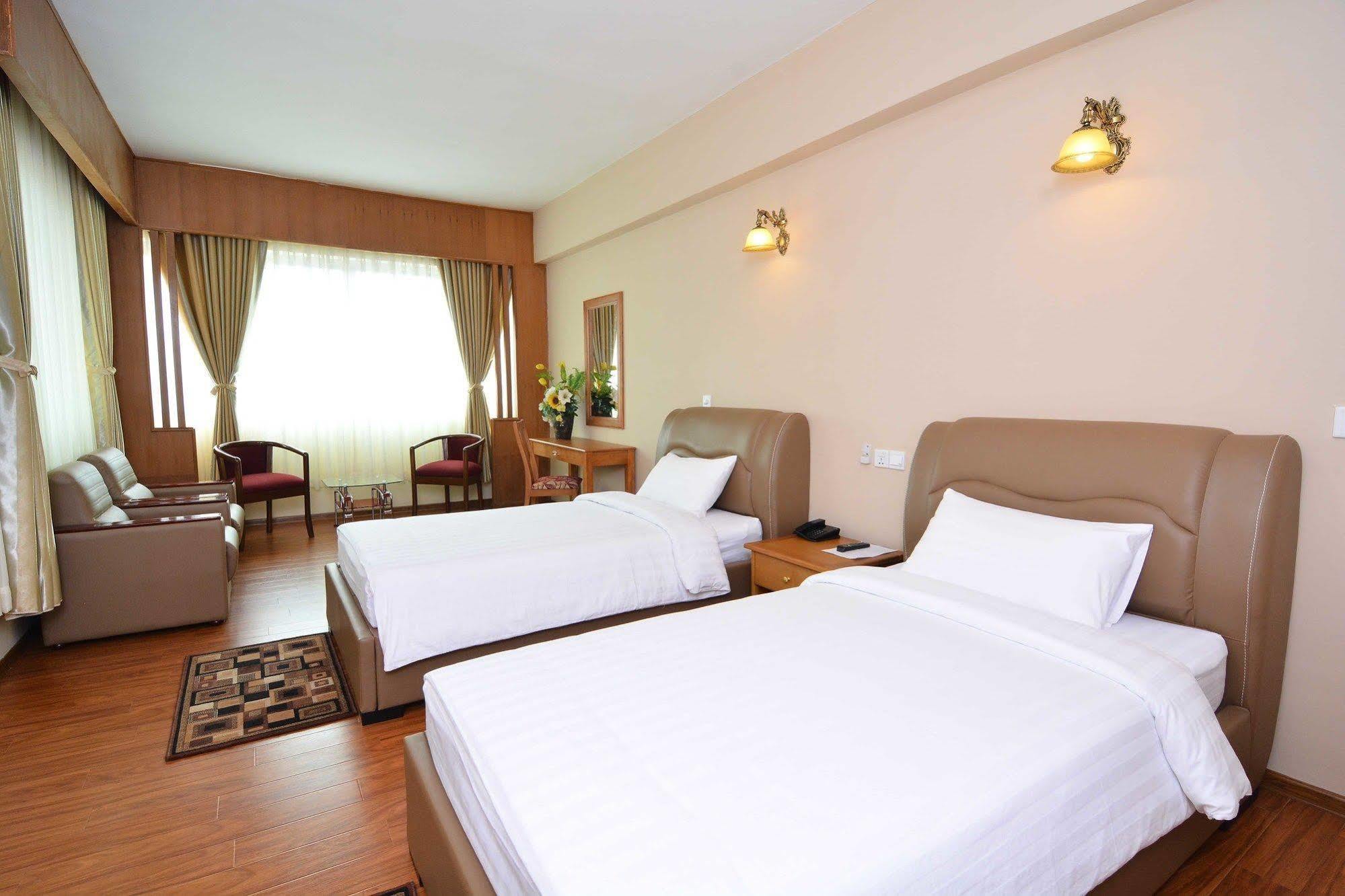 Asia Plaza Hotel Rangún Exteriér fotografie
